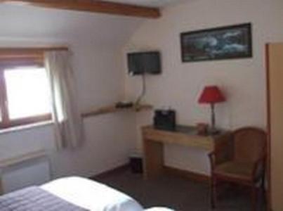Logis - Auberge Du Colombier Guines ภายนอก รูปภาพ
